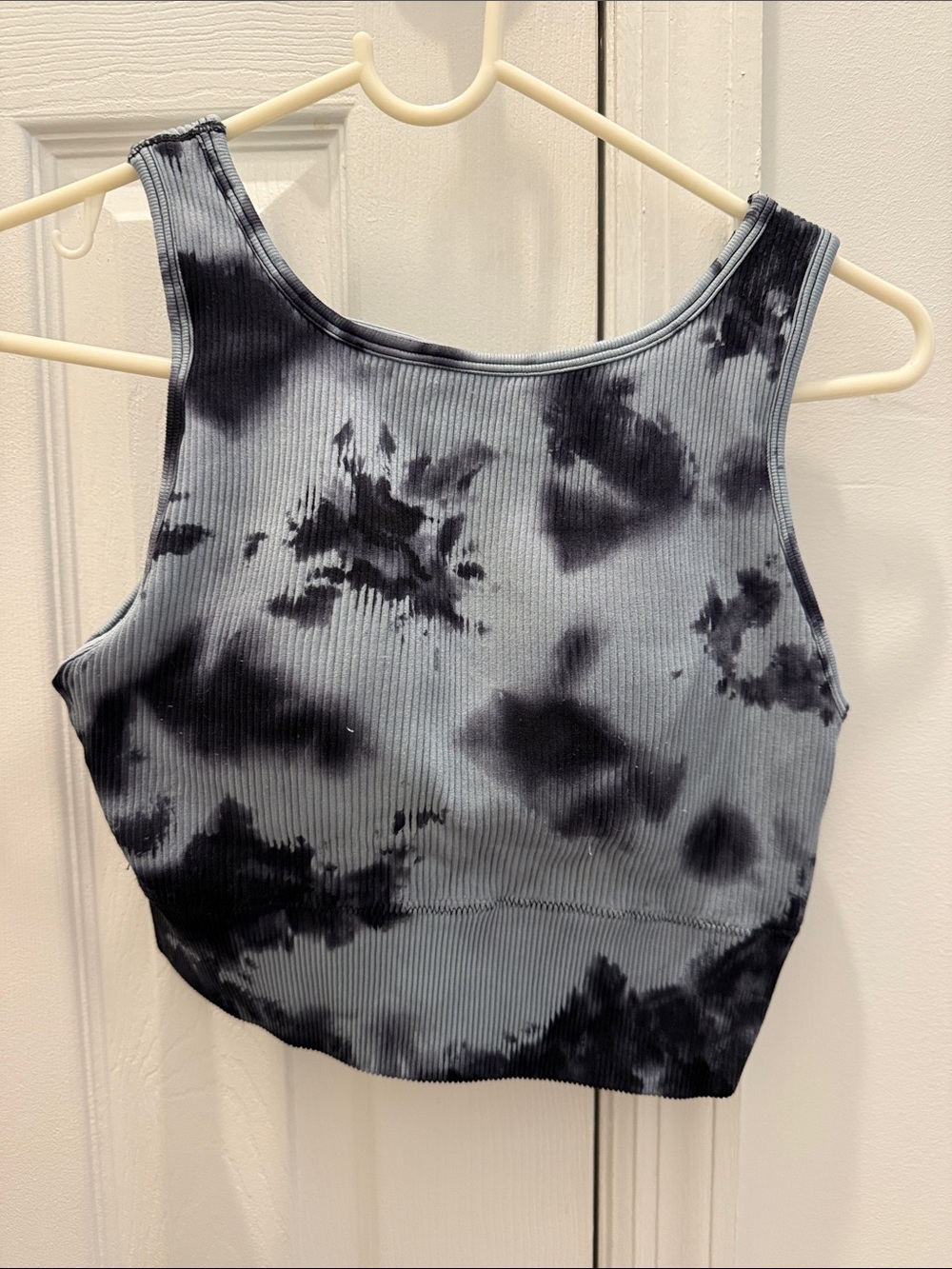 Ribbed Tie-Dye Crop Tank Top - Black & Gray. Size medium